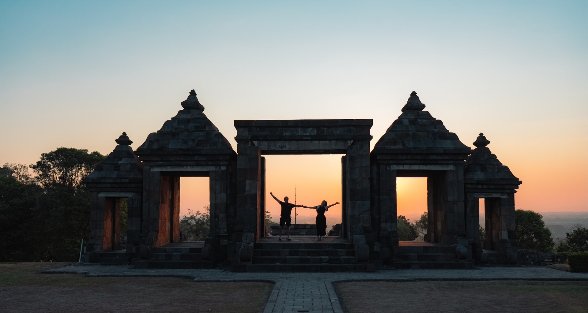 sunset di ratu boko